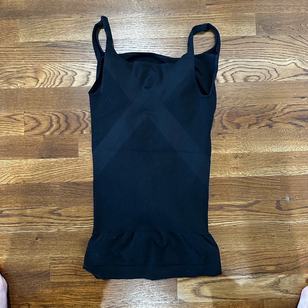 Blanqi maternity support tank. Sz. Sm.